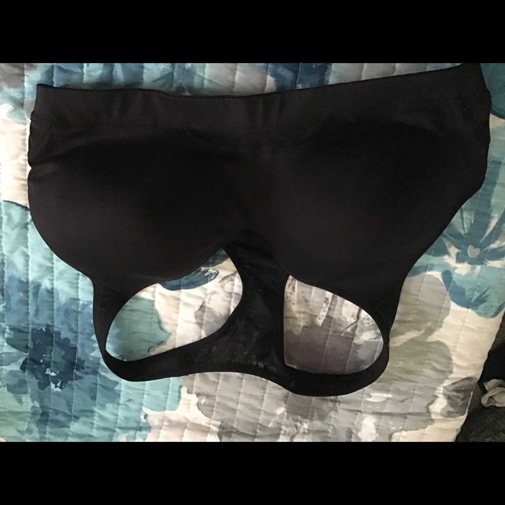 Old Navy Sports Bra size 38C